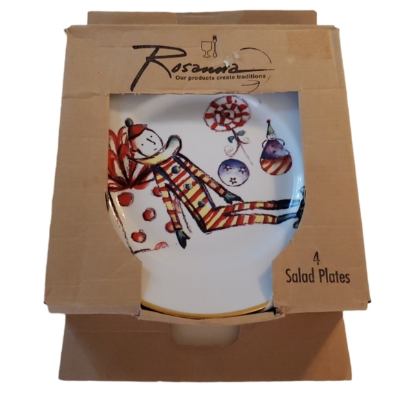 ROSANNA Italy,‎ LOT of 4 Salad Plates, Christmas Plates Candy Cane Bear Snowman - Picture 3 of 4